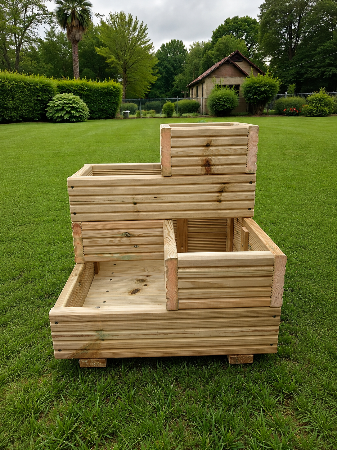 Wooden Corner Planter - Cascade Garden Stand | FRYDECO