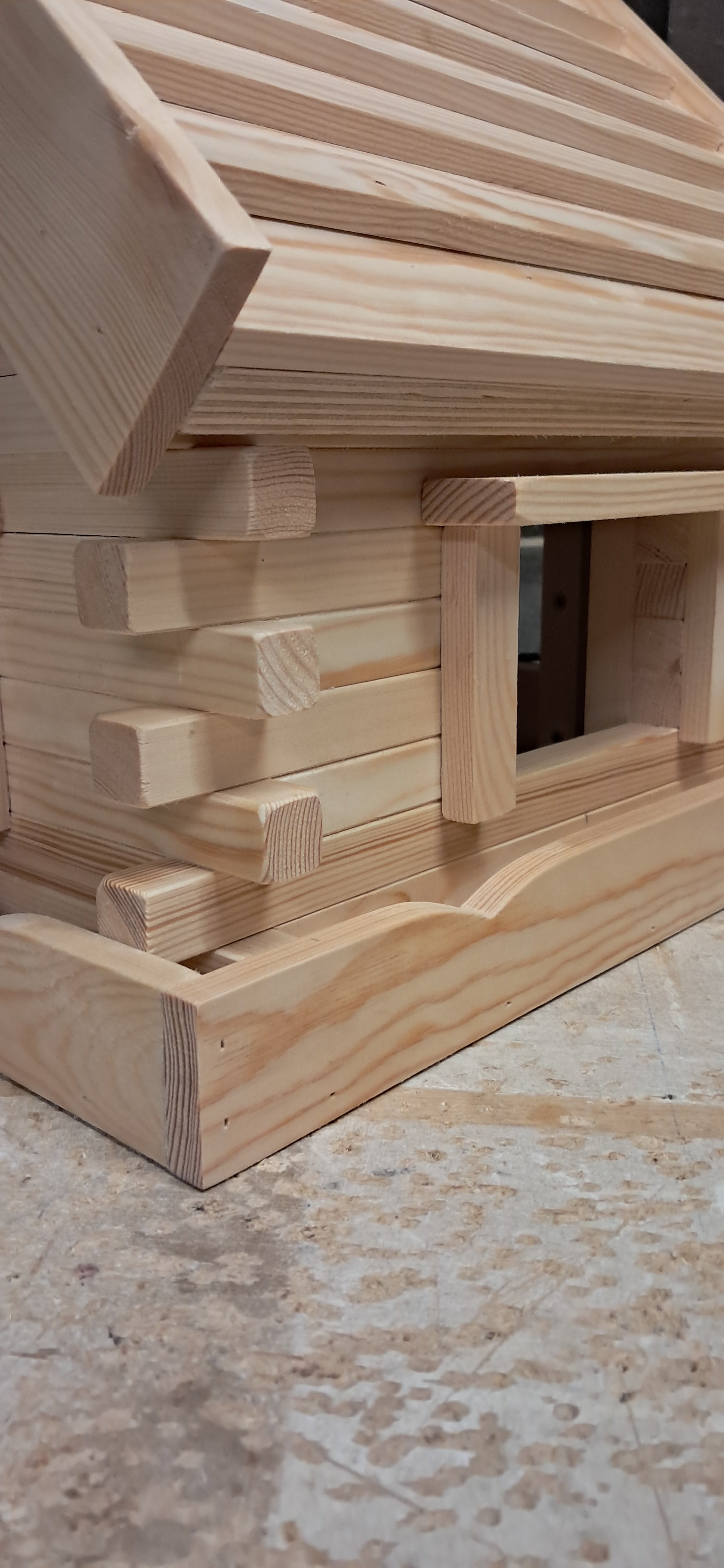 Handcrafted Wooden Bird Feeder House - Garden Bird Feeder | FRYDECO