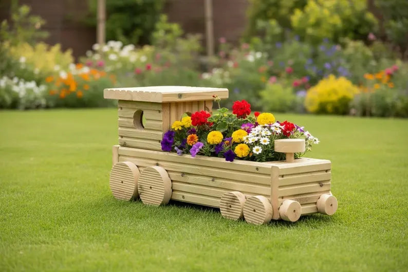Handmade Wooden Train Planter | Garden Train with Carriages | FRYDECO