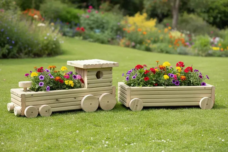 Handmade Wooden Train Planter | Garden Train with Carriages | FRYDECO