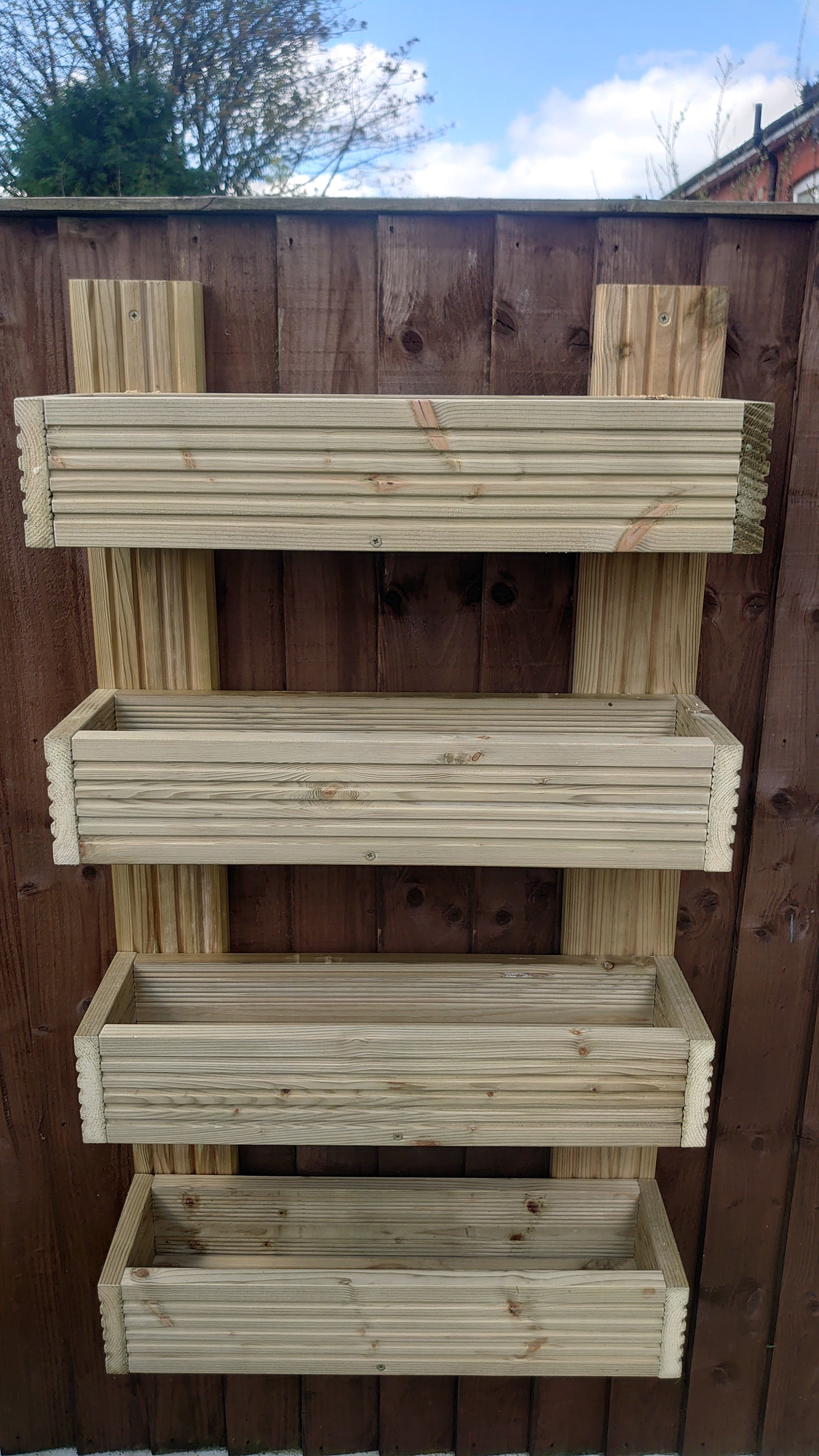 Vertical 4-Tier Wall Planter - Wooden Garden Planter | FRYDECO