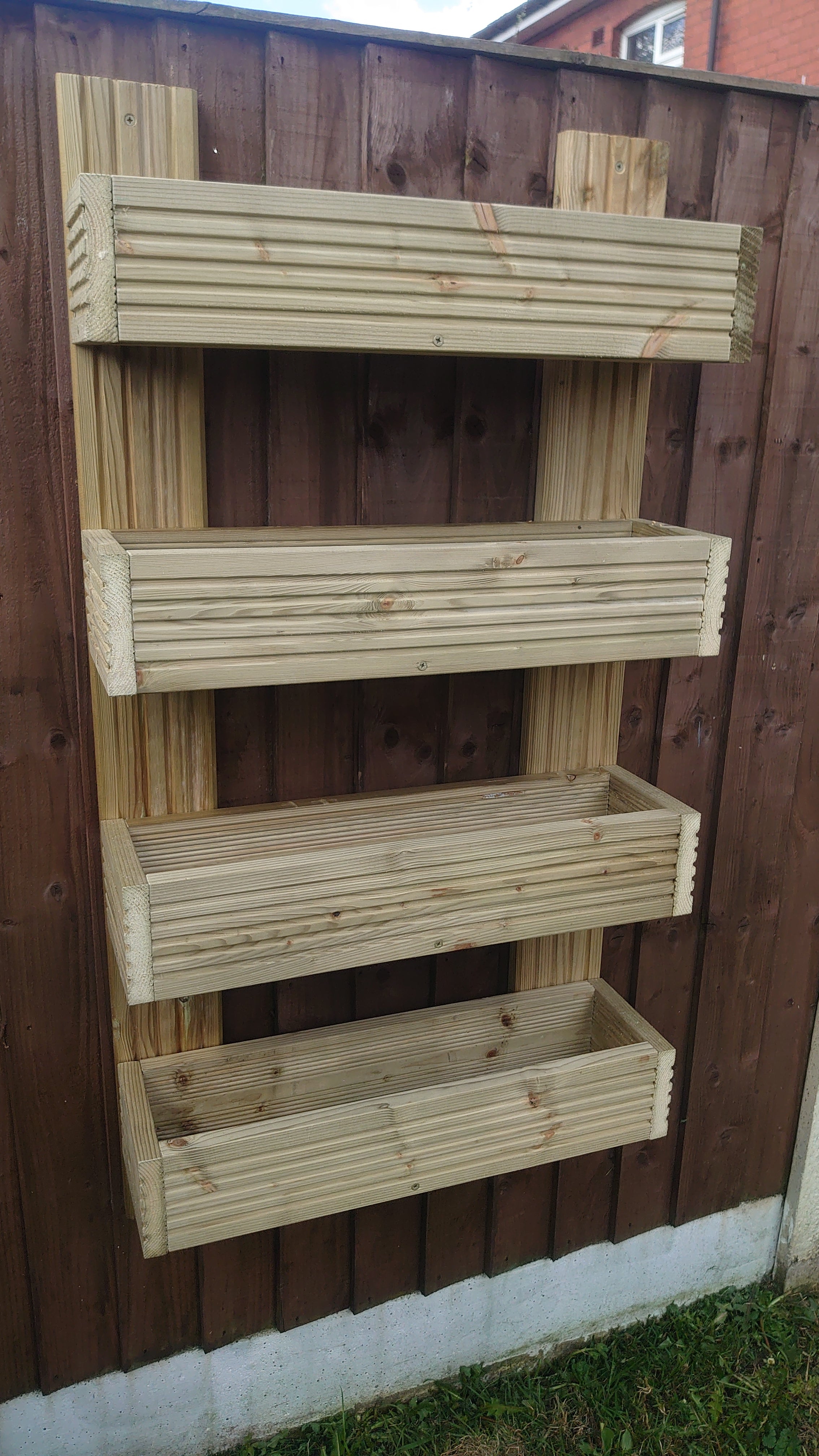 Vertical 4-Tier Wall Planter - Wooden Garden Planter | FRYDECO