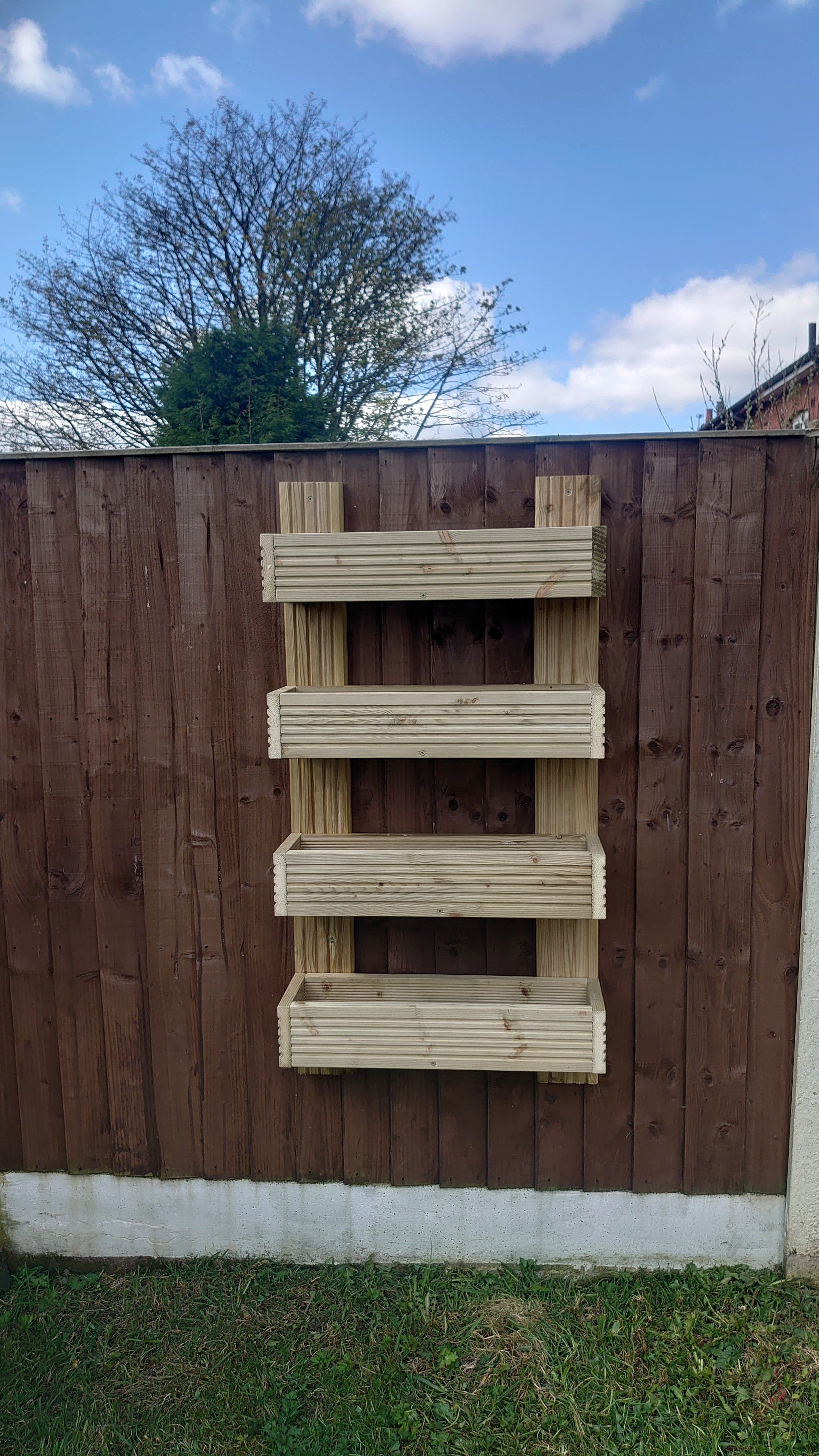 Vertical 4-Tier Wall Planter - Wooden Garden Planter | FRYDECO