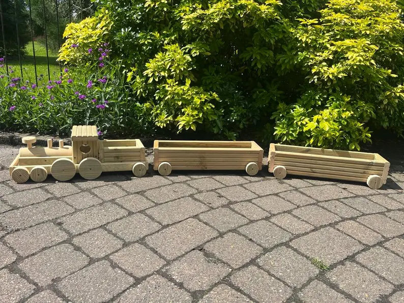 Wooden Train Planter Garden Decoration - Novelty Garden Planter | FRYDECO